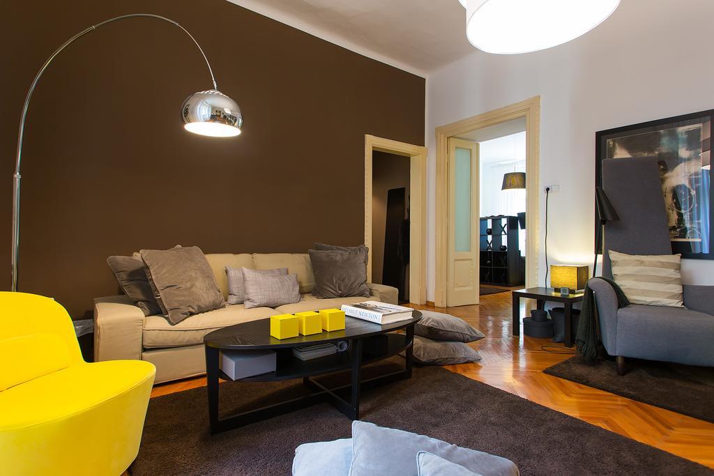 Valsabbion City Suite Pola Esterno foto